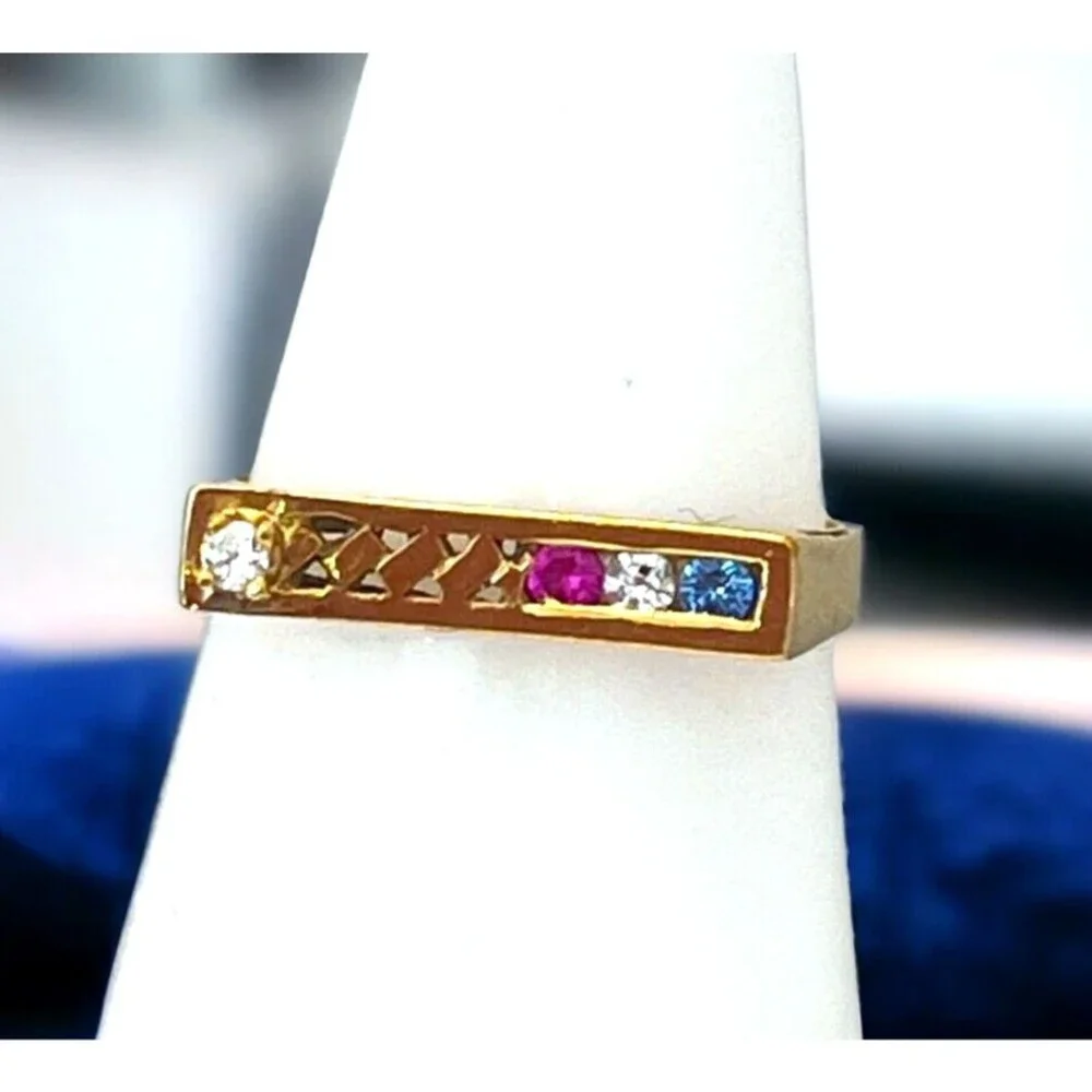 Vintage 1960s Multi Color Rhinestone Ring Gold Tone Size 6.5 Mid Century - 5T
